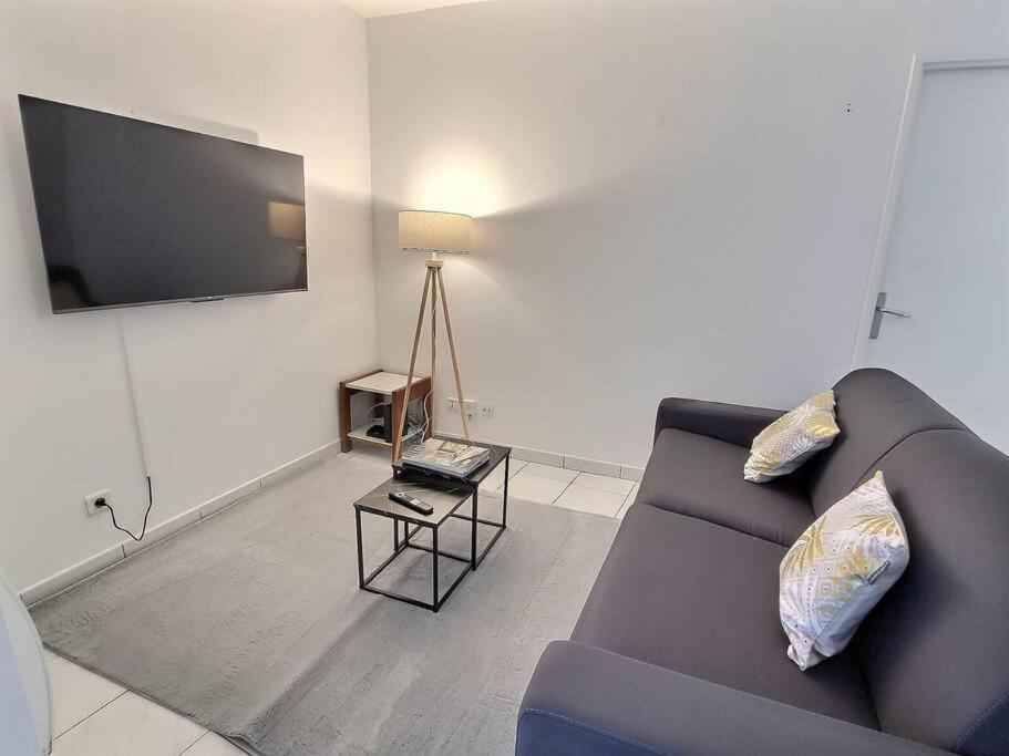 Le Cosy Magny *Paris*Disney*Wifi Lägenhet Exteriör bild